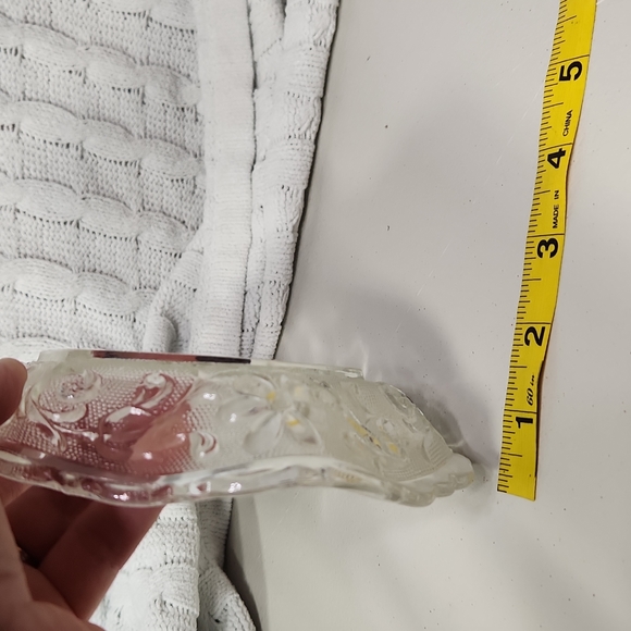 🕸Vintage Glass Octagon Shaped Floral Accented Textured Exterior Mini Dish - Picture 7 of 7